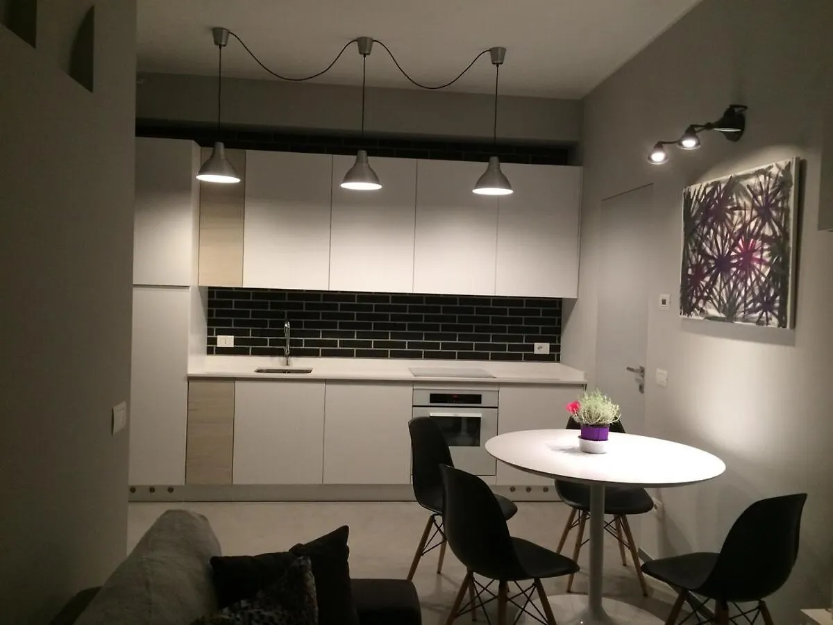 Cozy Apartment In Paolo Sarpi With Balcony Milan 0*,  Italie