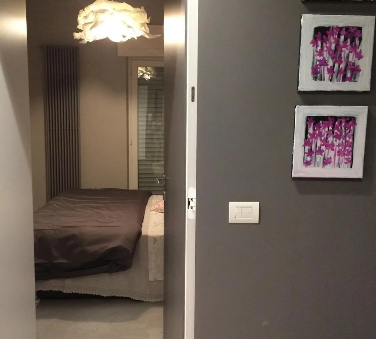 Cozy Apartment In Paolo Sarpi With Balcony Milán
